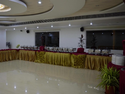 Hotel Diamonds Pearl image 6