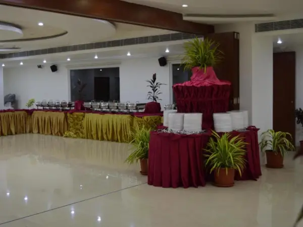 Hotel Diamonds Pearl 5